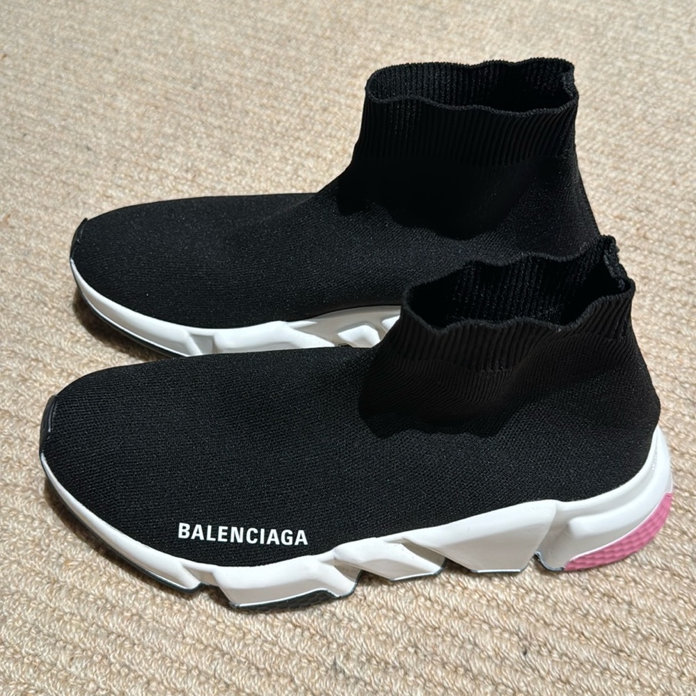 Balenciaga speed trainer black pink